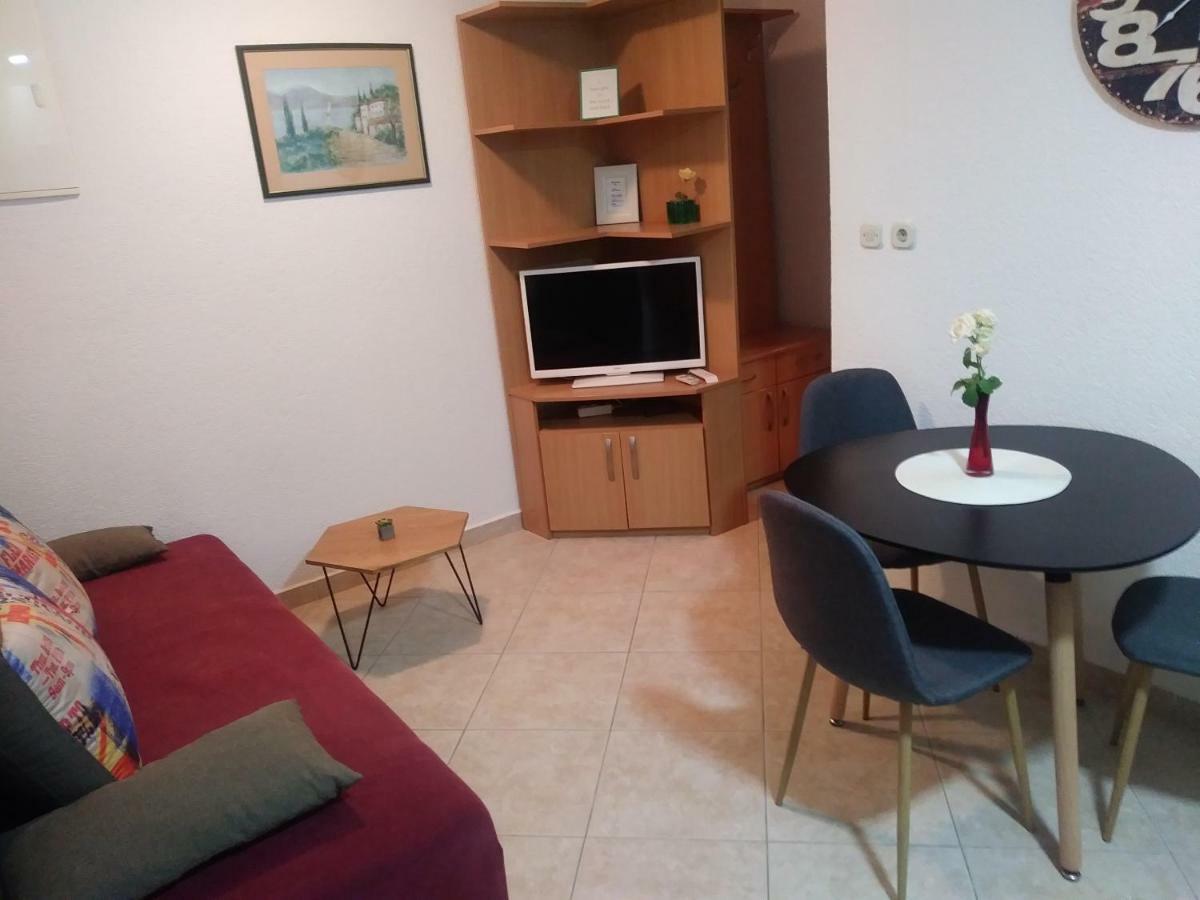 Vukic Apartmani Zadar Exterior foto
